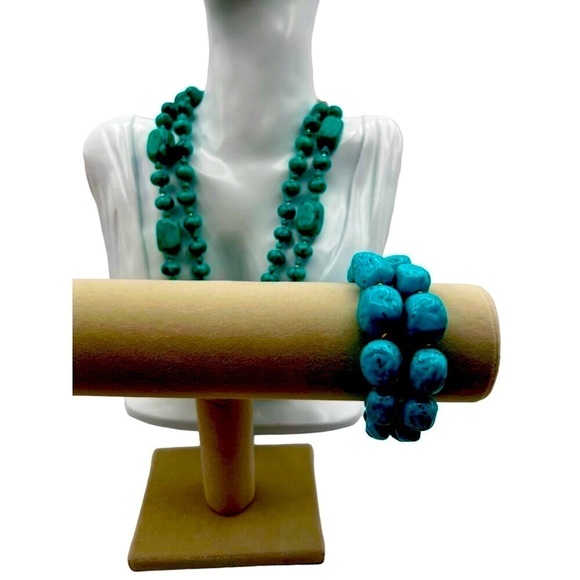 Faux Turquoise Beaded Necklace & Bracelet Set. N72 - Picture 3 of 12